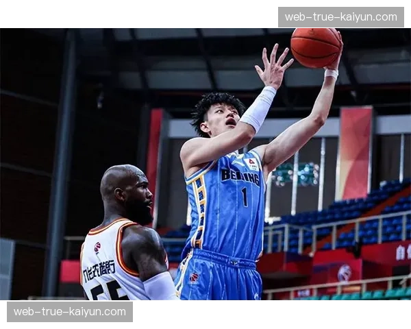 季后赛对阵路径明朗 12进8交叉对决悬念重重